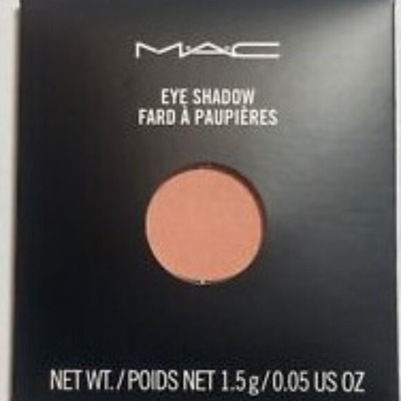 Last one! MAC CORAL eyeshadow REFILL NIB Pro Palette Matte - Picture 3 of 5